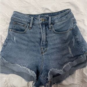 medium wash good american jean shorts size 24